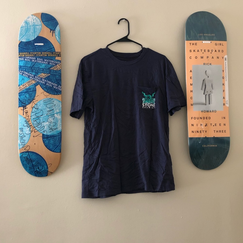 Stone Brewing Tiki Escape Pocket Tee. Size LG New